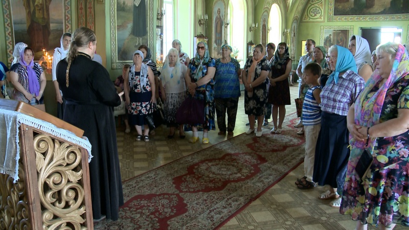 Пенсионеры Оренбурга посетили храм 